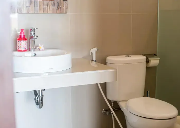 Greenfield Viewhouse: Spacious 2nd Floor Villa