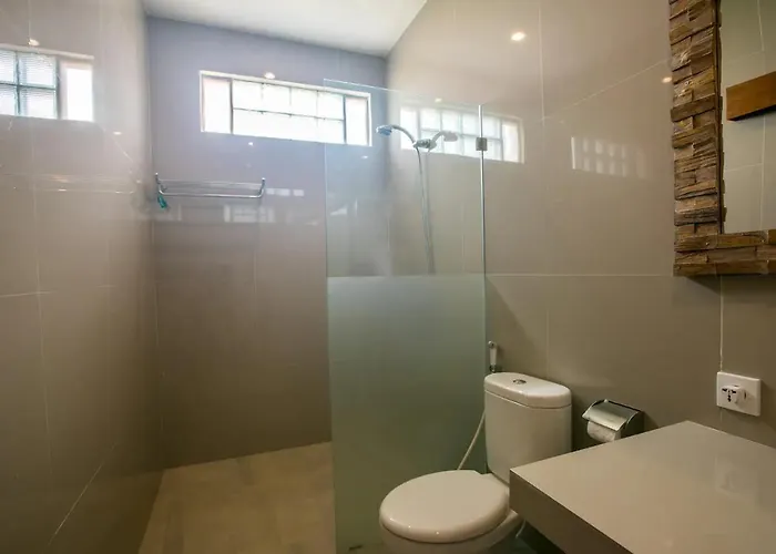 Greenfield Viewhouse: Spacious 2nd Floor *